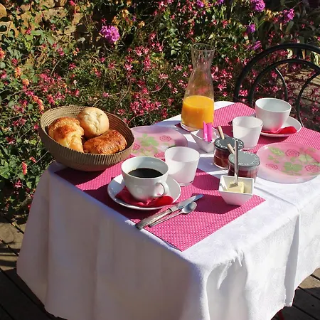 Bed & Breakfast D'hotes La Pierrerie 3*